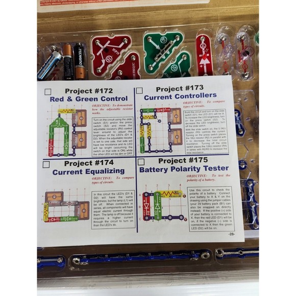 Electronic Snap Circuits Set SC-300 With Manuals by Elenco  tested - Picture 10 of 15